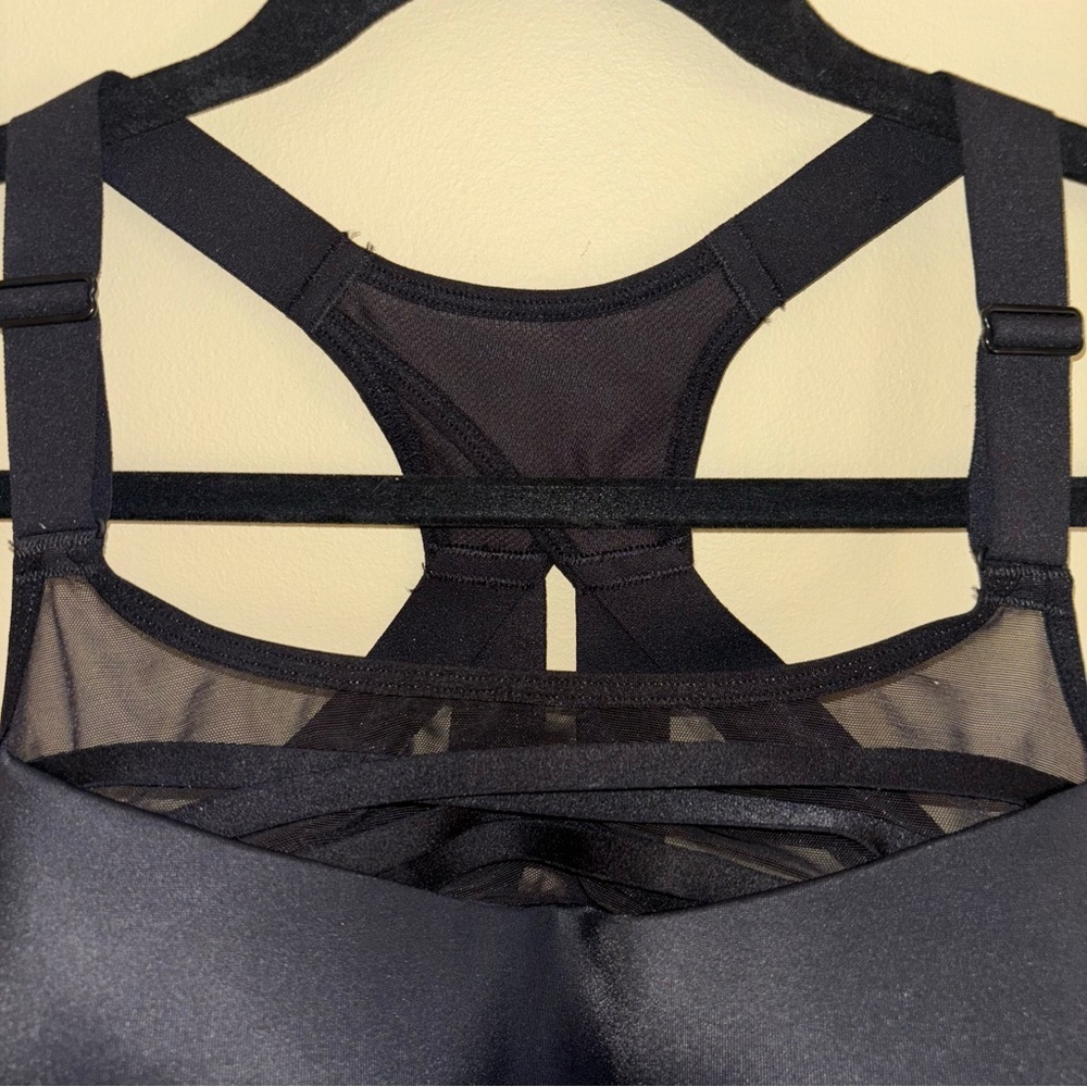 Victoria's Secret Black Mesh Strappy Sports Bra - Picture 2 of 6